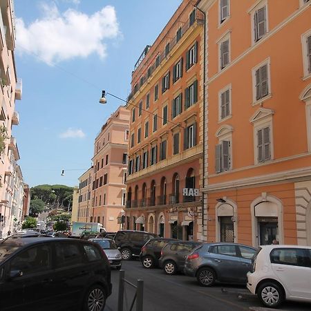 Colosseum Super Family Apartment Rome Luaran gambar