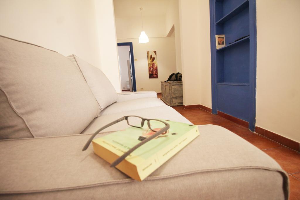 Colosseum Super Family Apartment Rome Bilik gambar